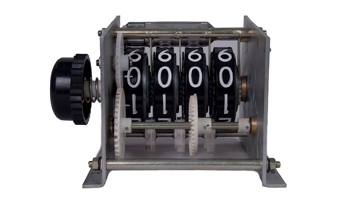 REGISTER UNIT