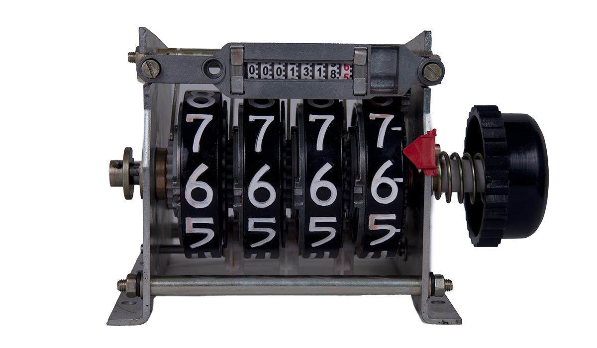REGISTER UNIT